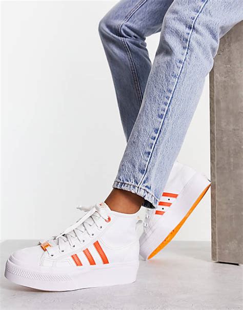 adidas orange weiß mid|adidas Originals Nizza Mid Her sneakers in white and impact .